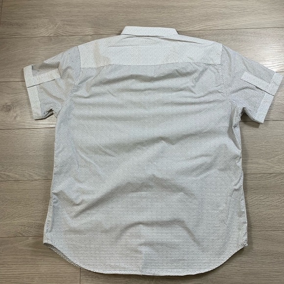 Theory Coppolo Durhem Button Front Short Sleeve Shirt - Picture 3 of 11